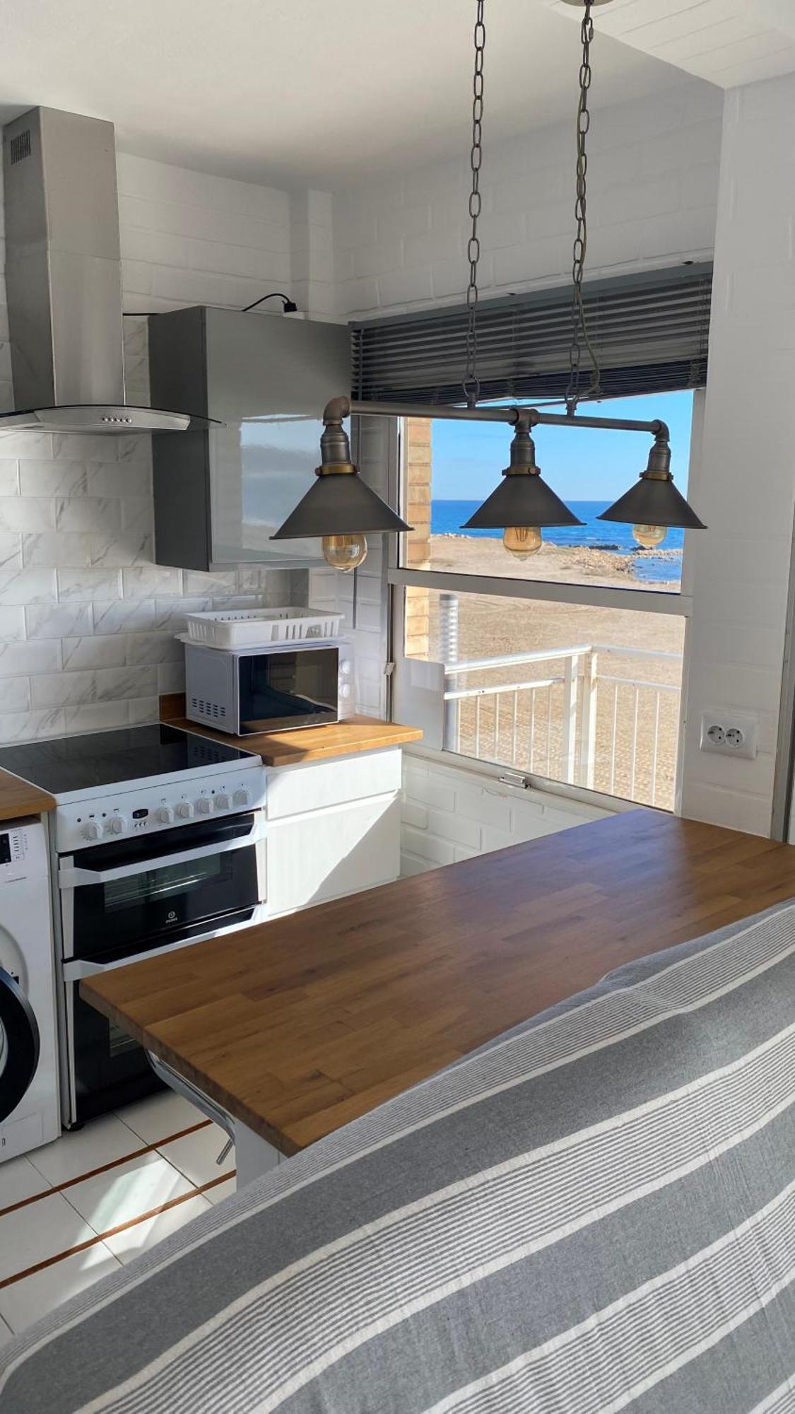 Beachfront Apartment - La Mata Torrevieja Habitación foto
